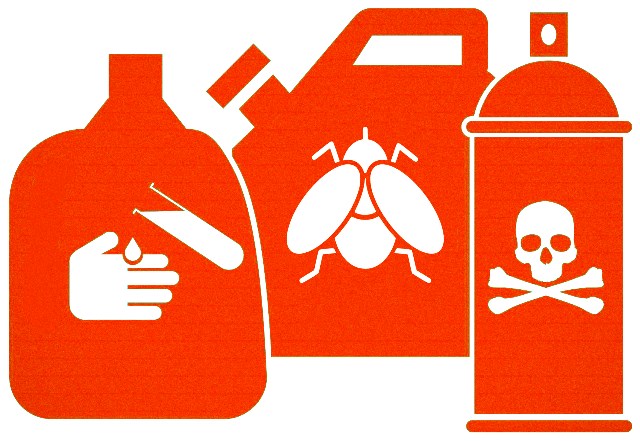  В Брянской области выявлены нарушения условий хранения пестицидов и агрохимикатов